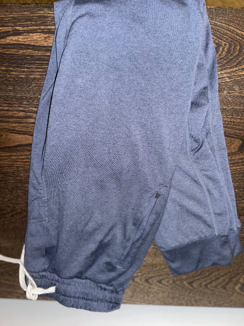Navy Vuori Joggers